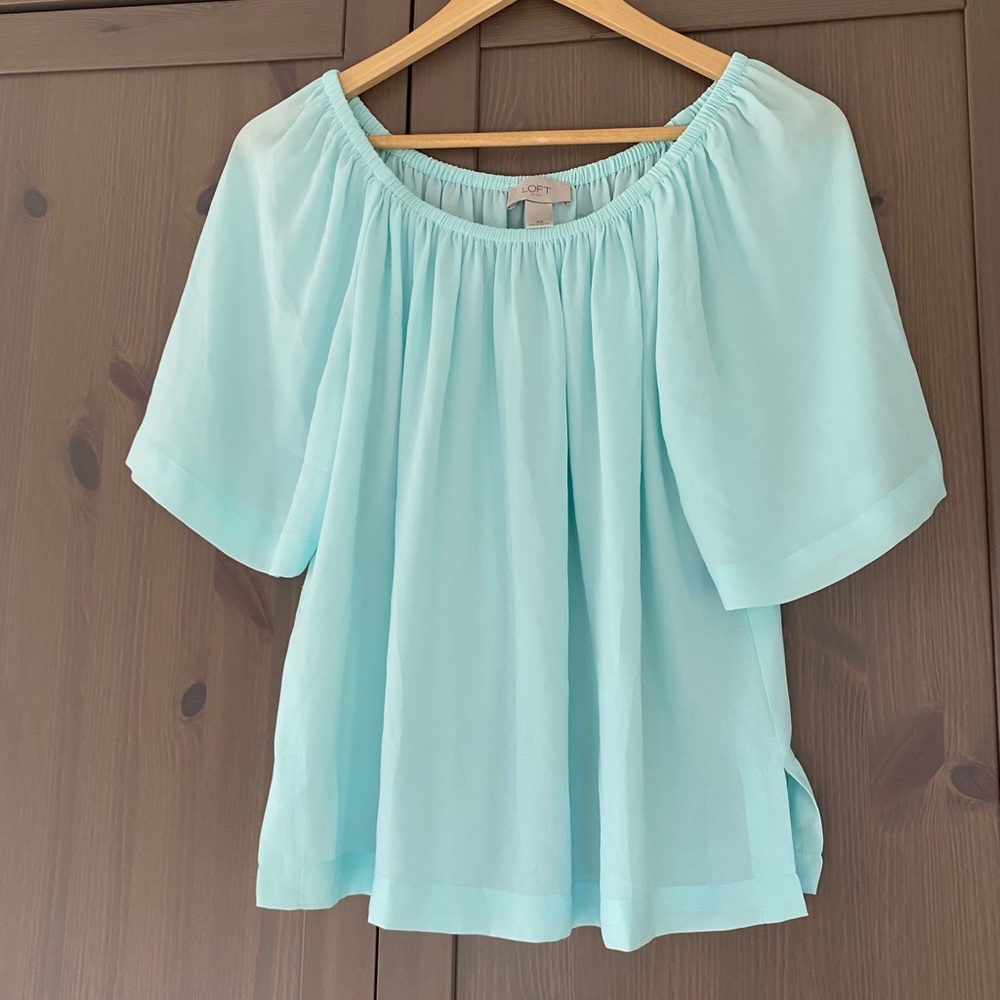 LOFT | Sheer Blouse 🧚🏻